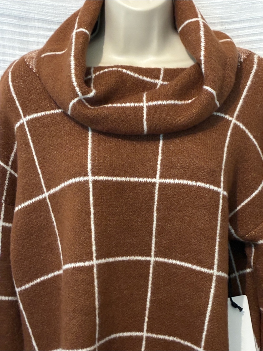 Line & Dot, Brown and White Cowl Neck Sweater, Women’s XS